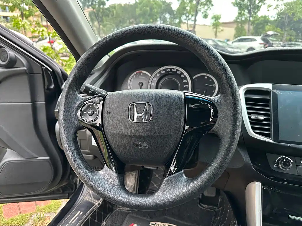 HONDA ACCORD 2017