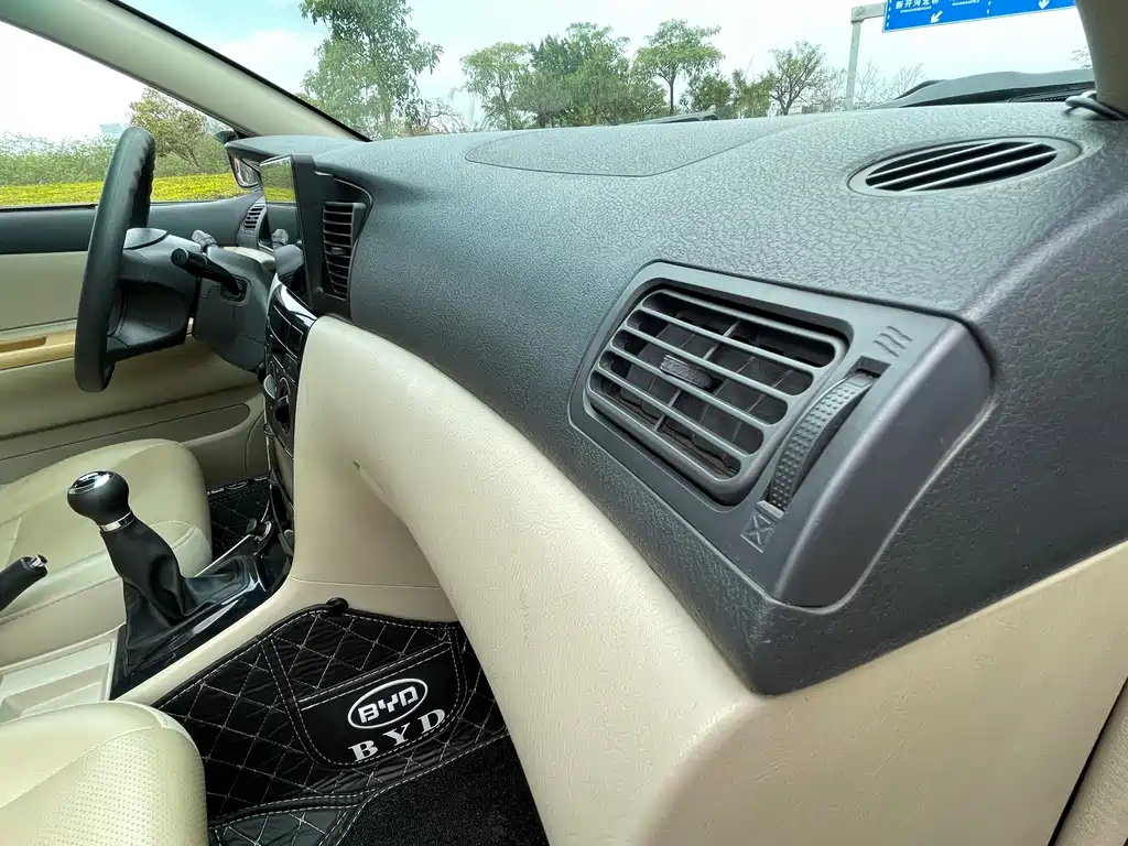 BYD F3 2012
