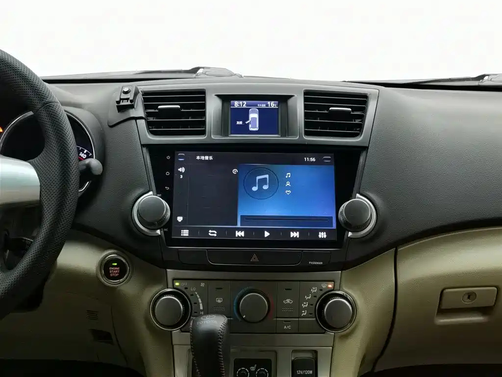 TOYOTA HIGHLANDER 2013