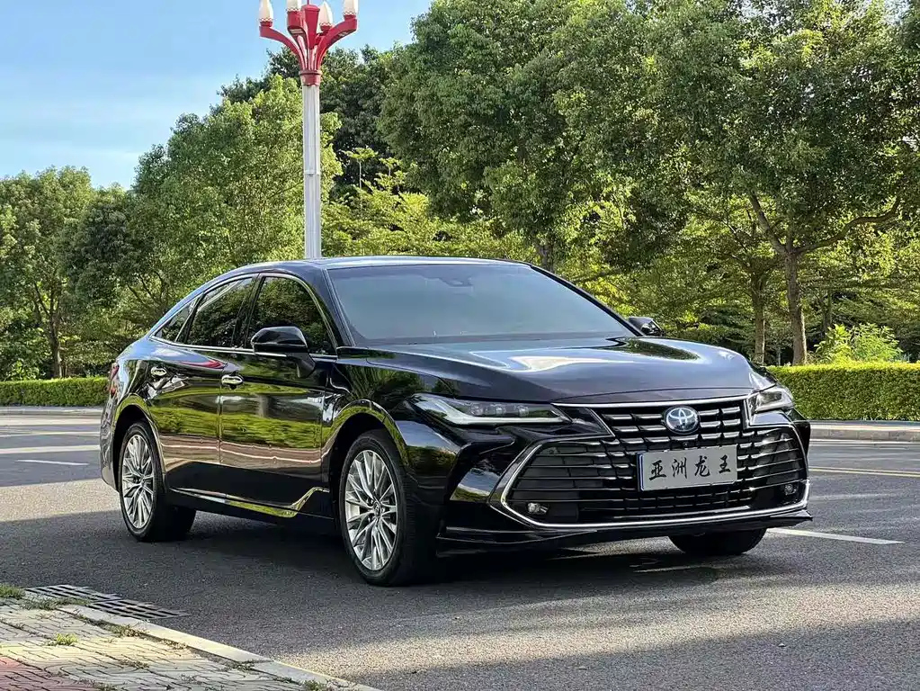 TOYOTA AVALON 2022