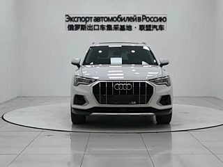 AUDI Q3  2021