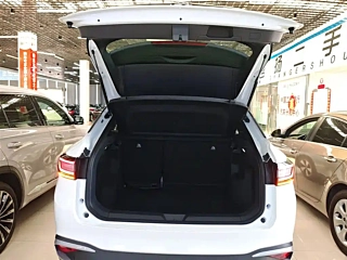 VOLKSWAGEN ID.4 X  2025 YEAR  YEAR  SMART EDITION 2025