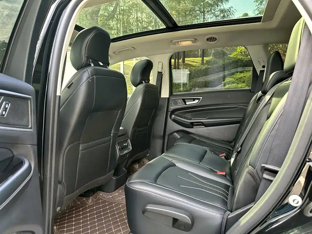 FORD EDGE 2022