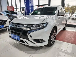 Заказать MITSUBISHI OUTLANDER