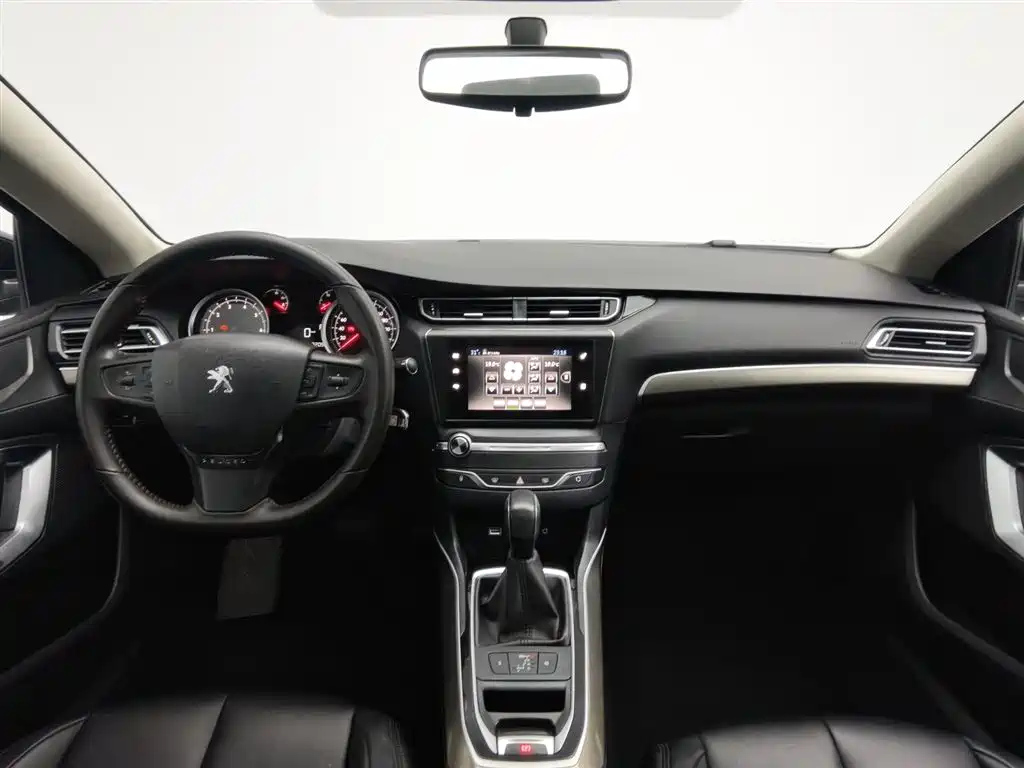 PEUGEOT 408 2016