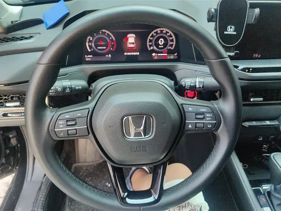 HONDA INSPIRE 2023