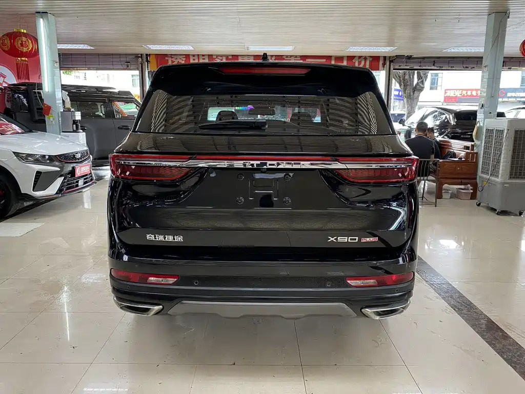 JETOUR X90 PLUS 2024
