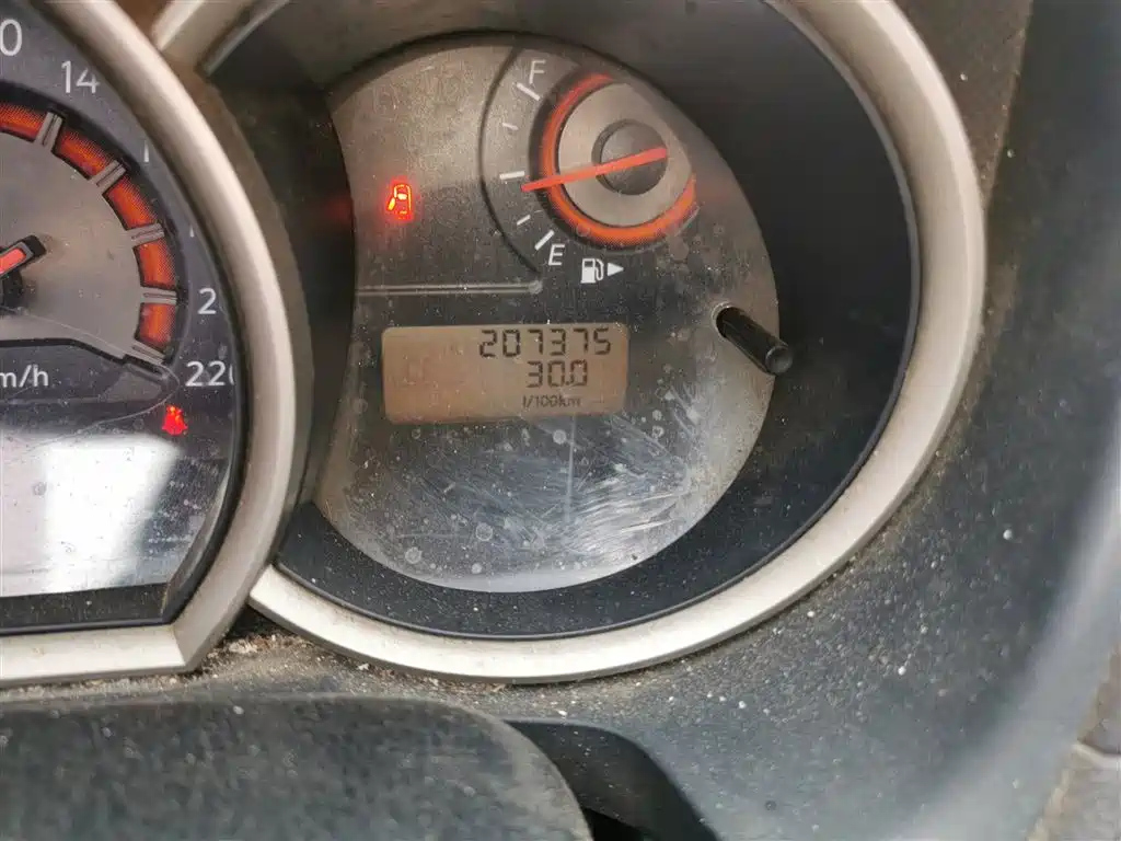 NISSAN SYLPHY 2012
