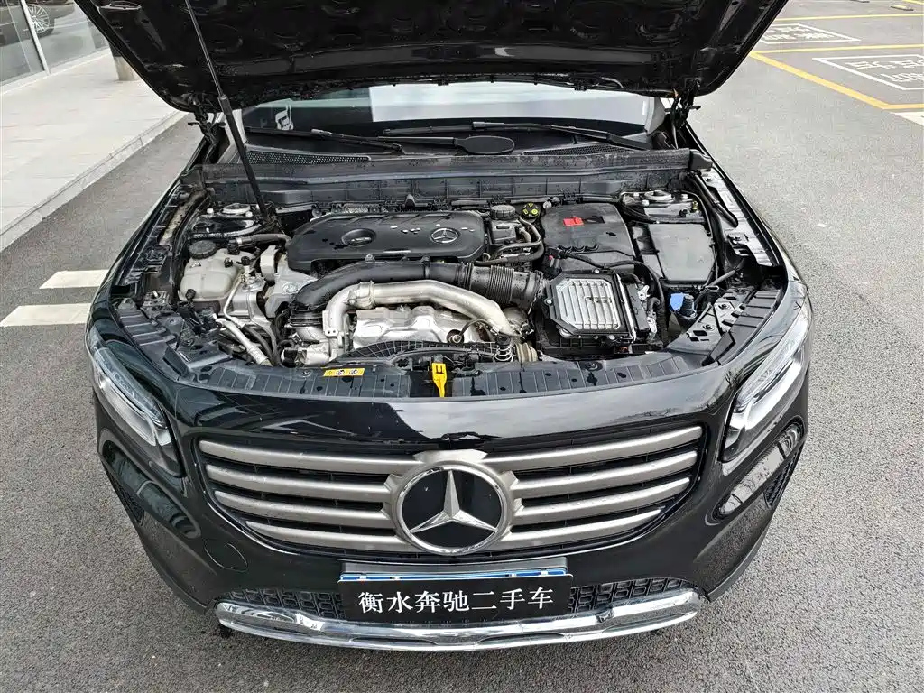 MERCEDES BENZ GLB 2023