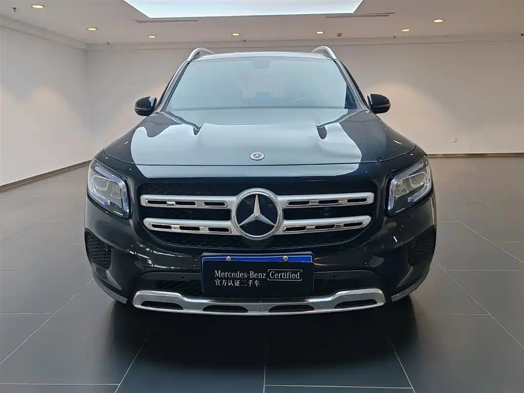 MERCEDES BENZ GLB 2021