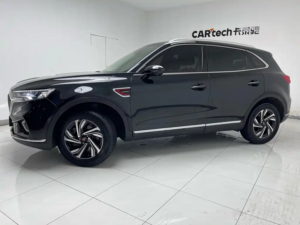 HONGQI HS5 2022