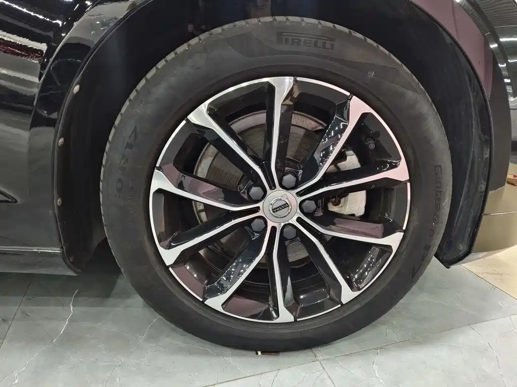 VOLVO S60 2022
