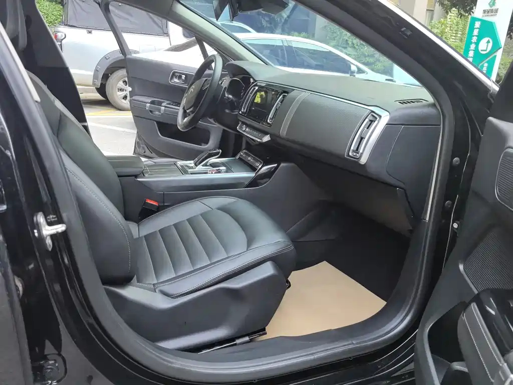 CITROEN C6 2021