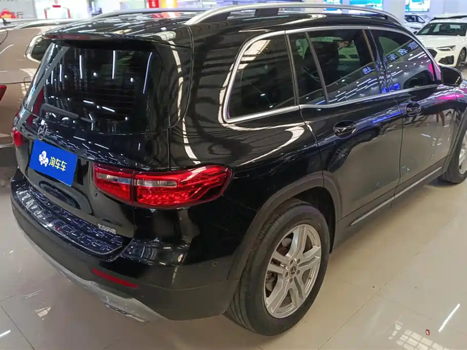 MERCEDES BENZ GLB 2020