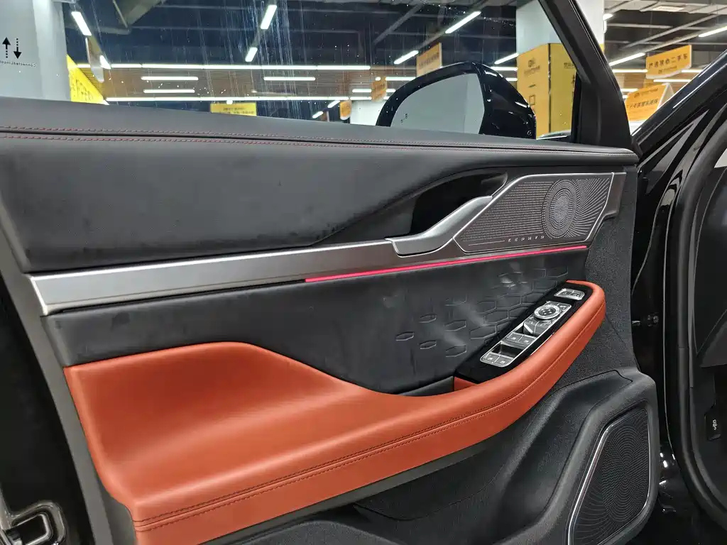 LINCOLN Z 2022