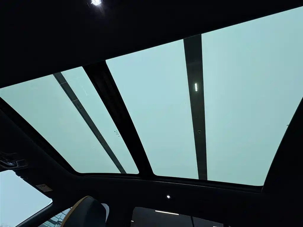 GEELY GALAXY GALAXY STARSHIP 7 EM-I 2025