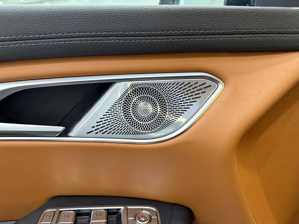 HONGQI HQ9 2023