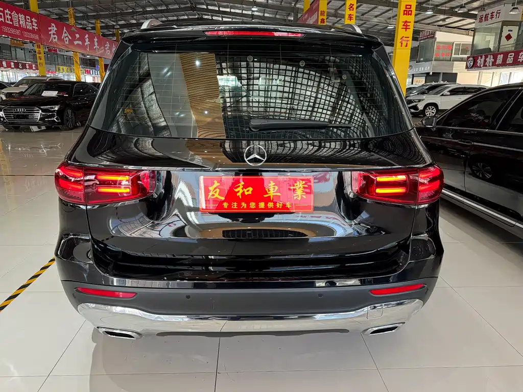 MERCEDES BENZ GLB 2023