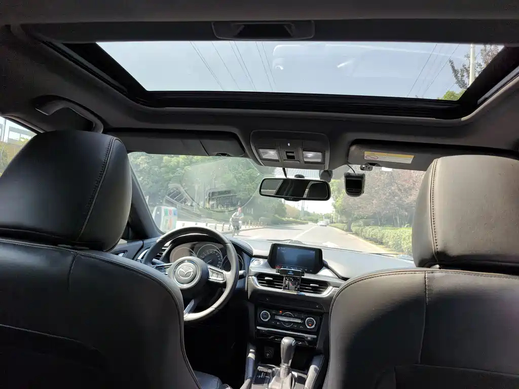 MAZDA ATENZA 2018