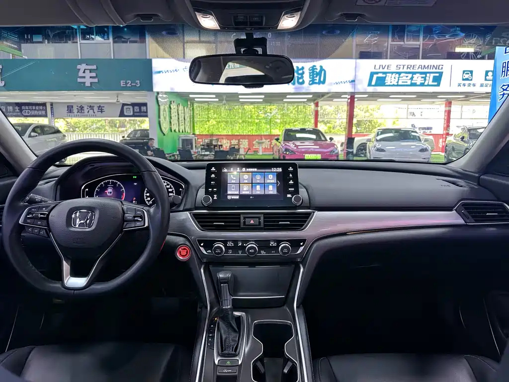 HONDA ACCORD 2019