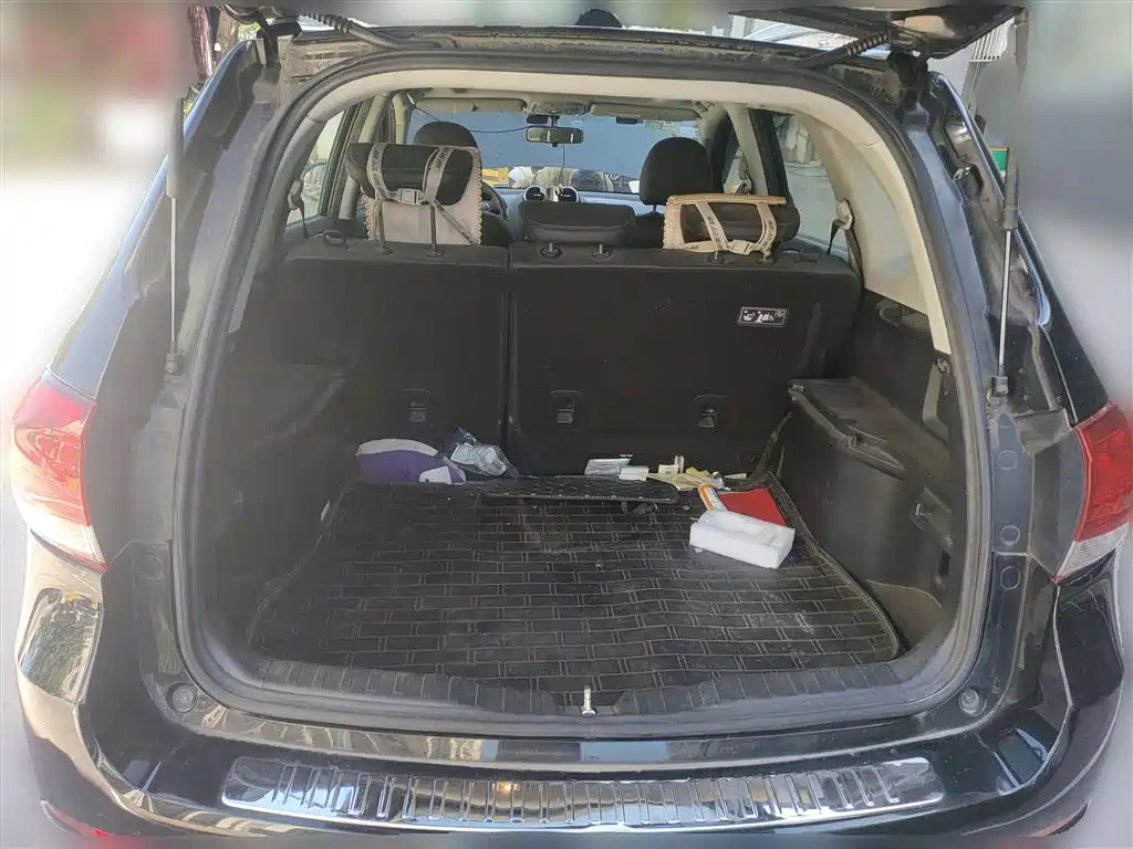 HAVAL H6 2015