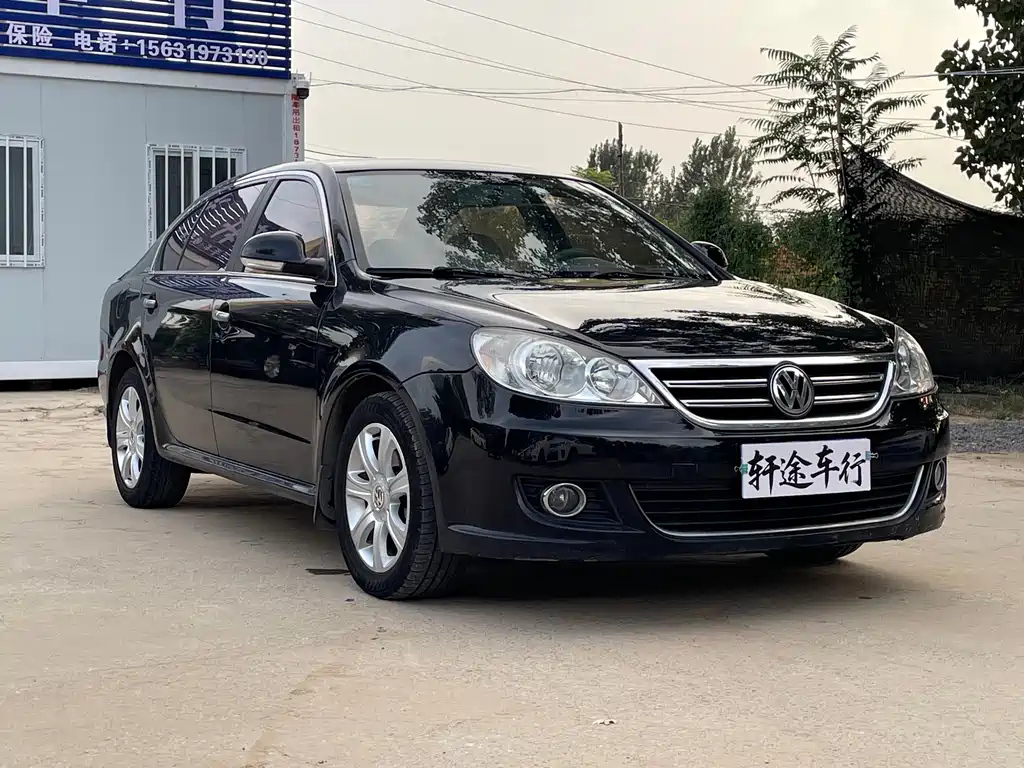 VOLKSWAGEN LAVIDA 2011