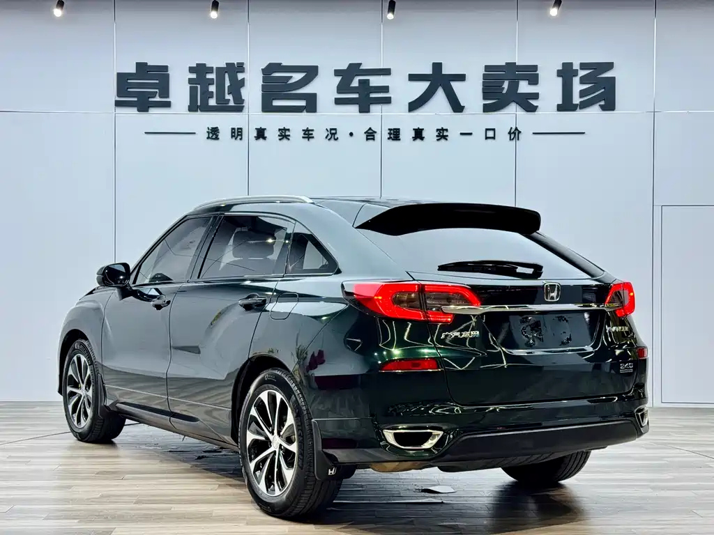 HONDA AVANCIER 2017