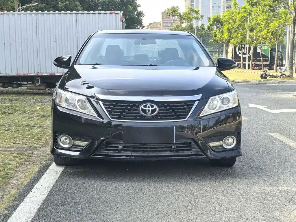 TOYOTA CAMRY 2014