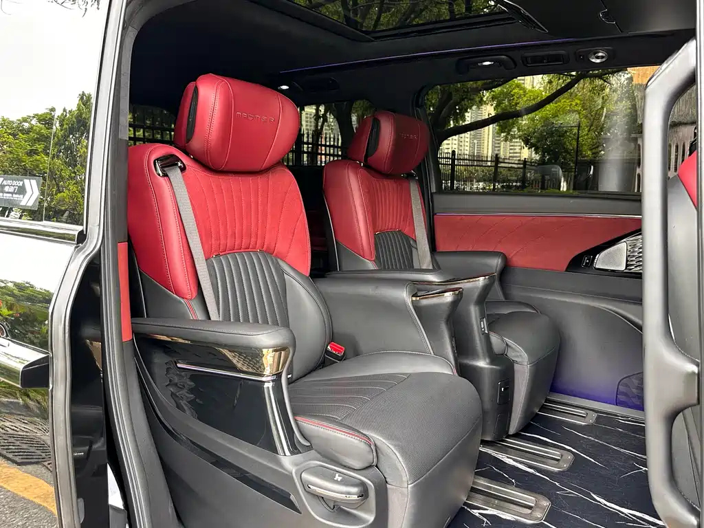 TRUMPCHI M8 2023