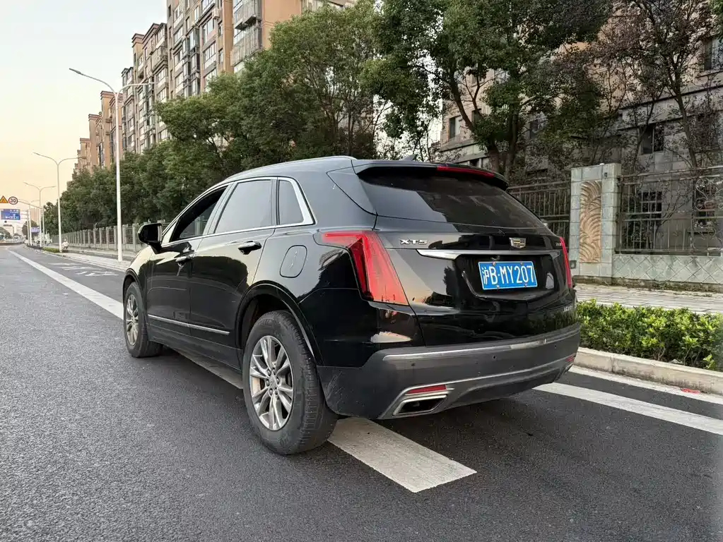 CADILLAC XT5 2019