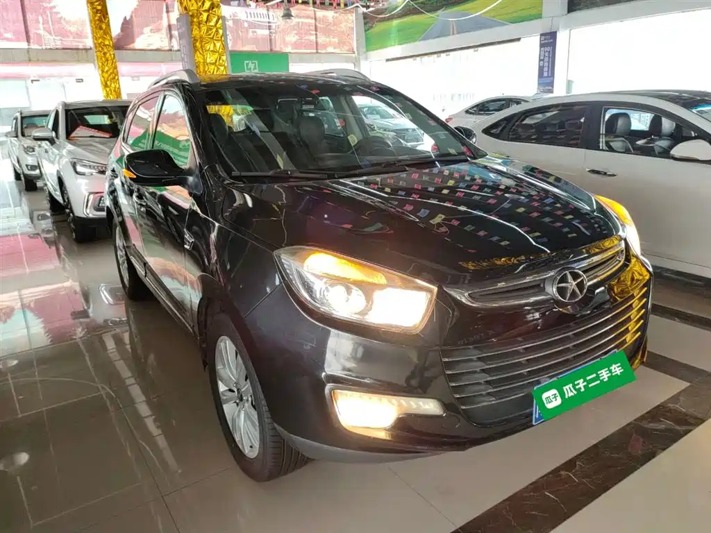 JAC REFINE S5 2015