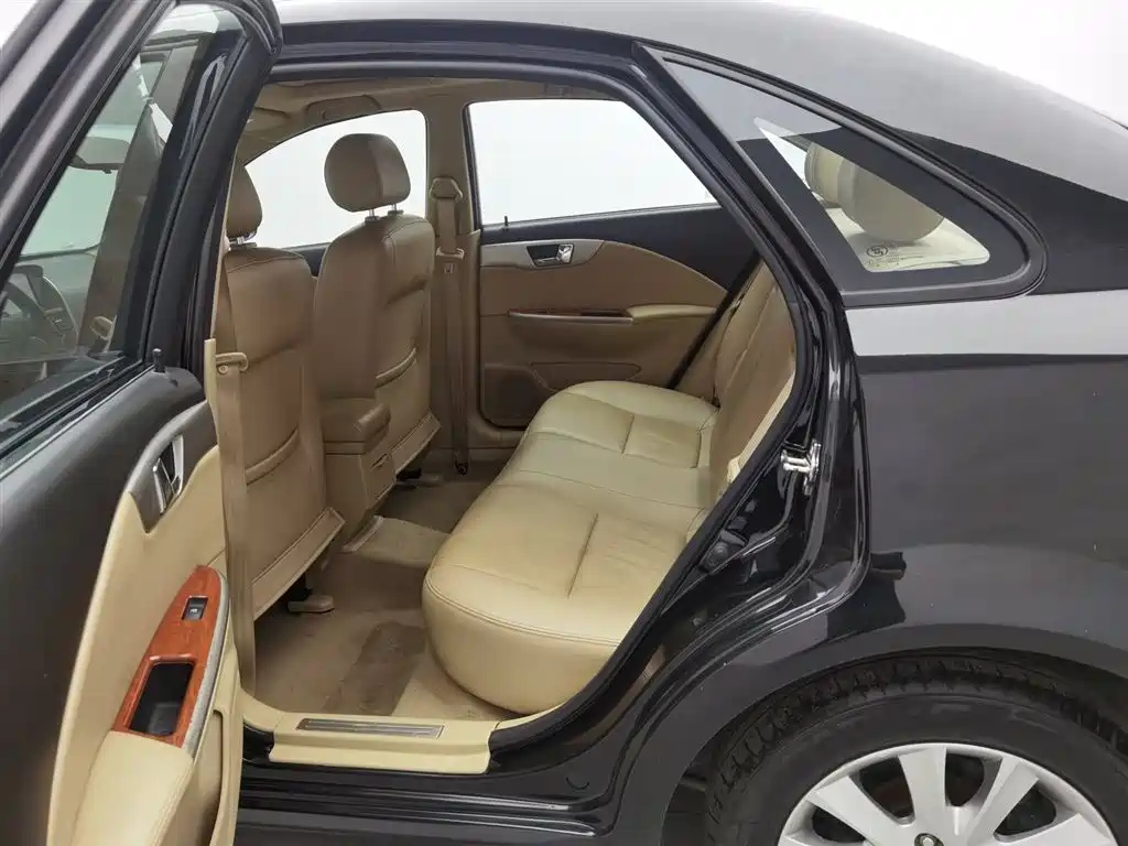 BUICK EXCELLE 2011