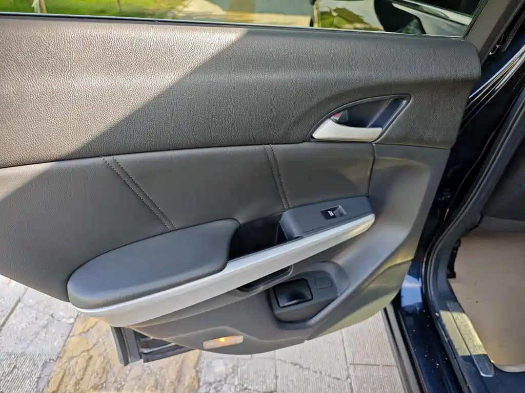 HONDA CROSSTOUR 2014