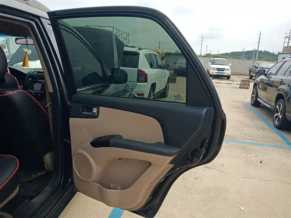 KIA SPORTAGE 2013