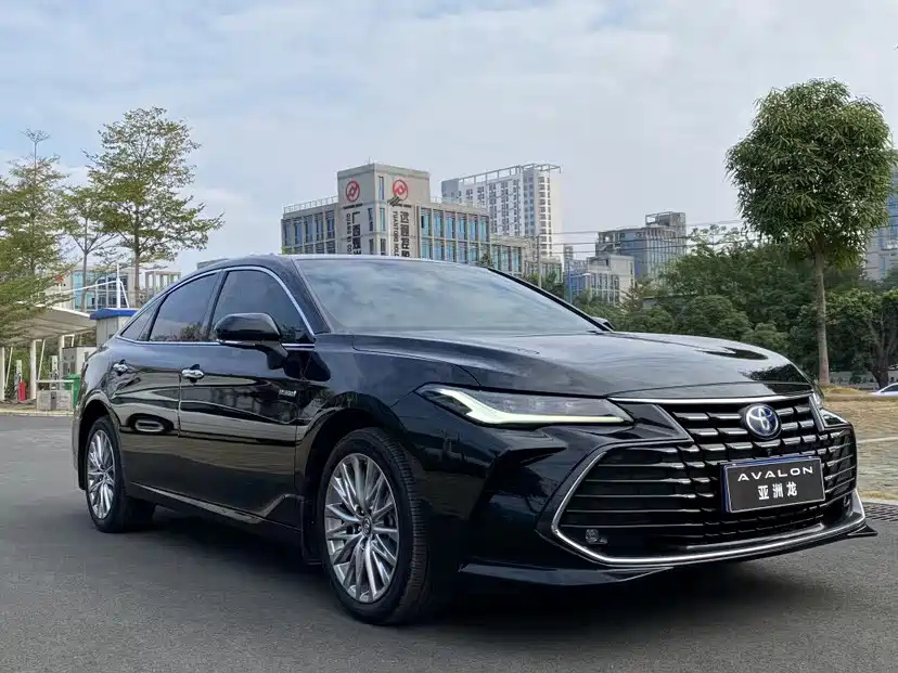 TOYOTA AVALON 2022