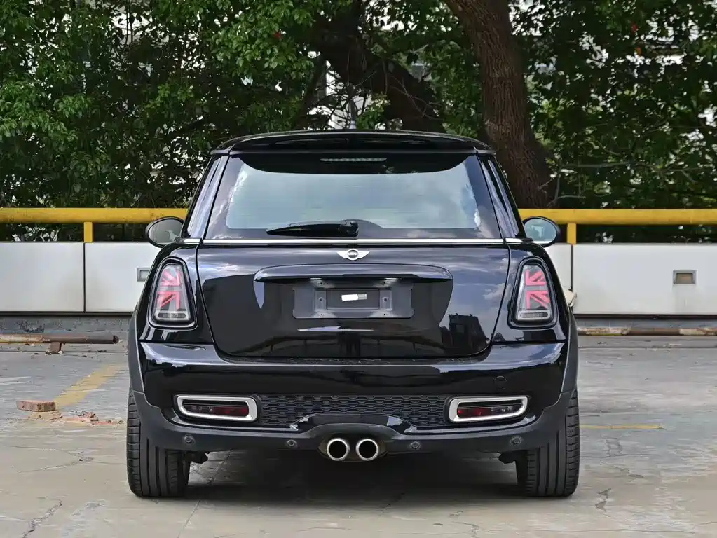 MINI OTHER 2012