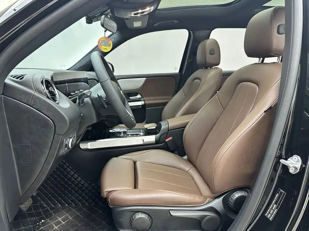 MERCEDES BENZ GLB 2022