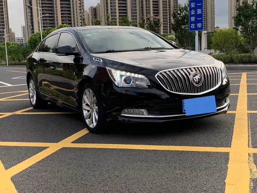 BUICK LACROSSE 2013