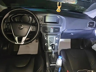 VOLVO V40  2018 YEAR T3 &#26234;&#36920; EDITION 2018
