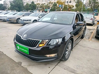 SKODA OCTAVIA 2021