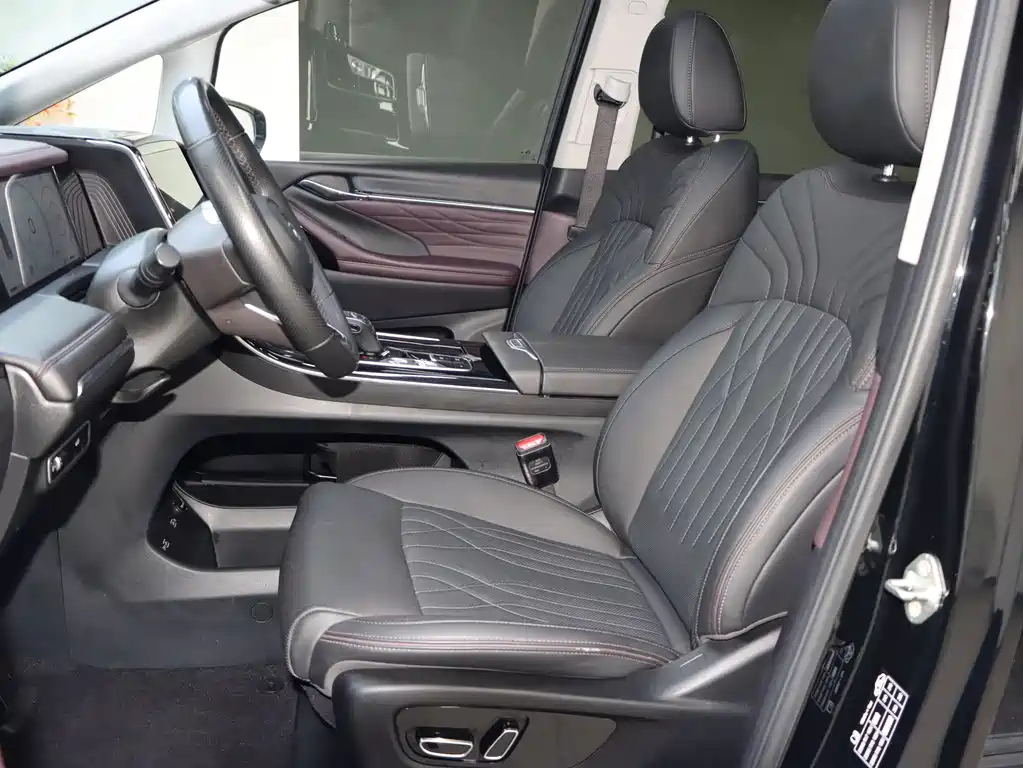 TRUMPCHI M8 2023