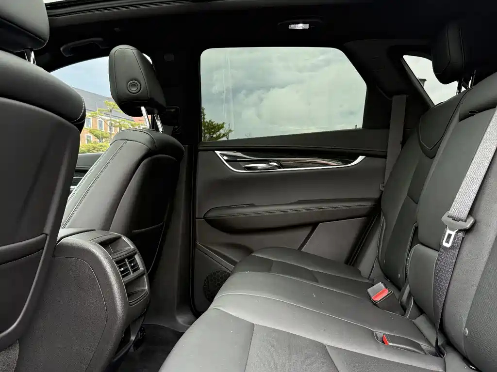CADILLAC XT5 2020