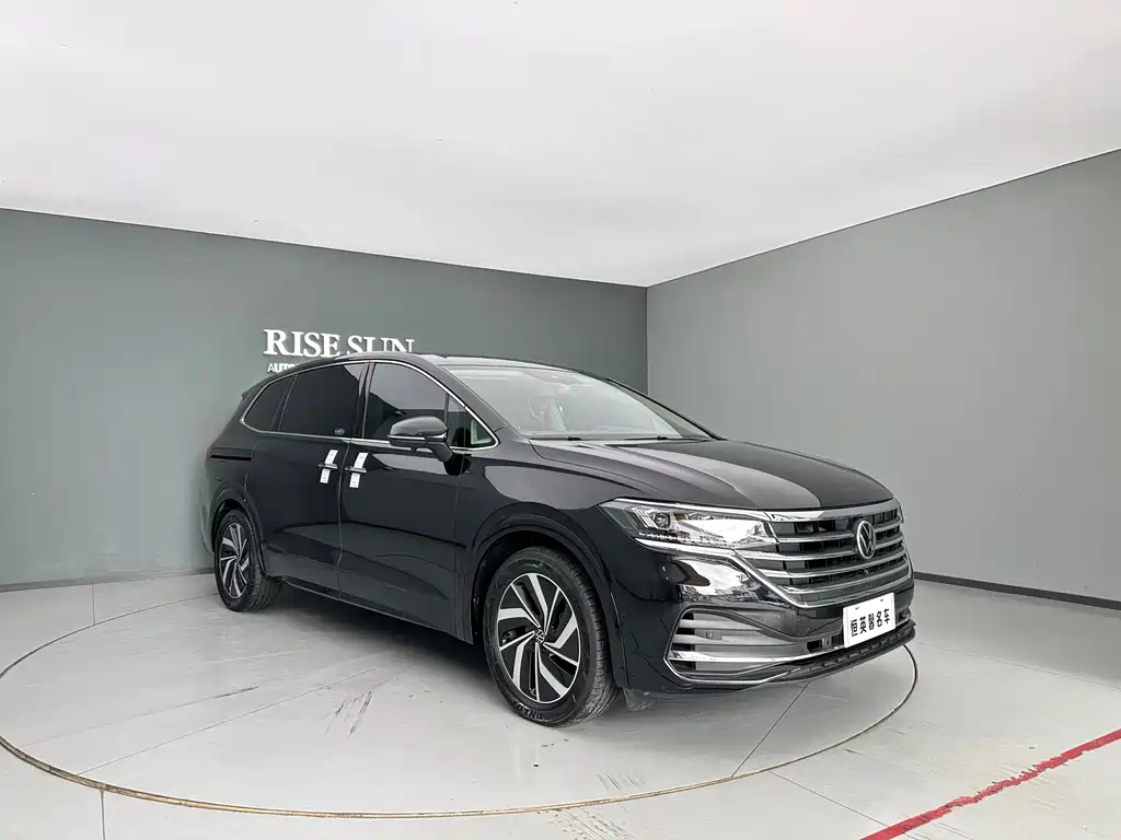 VOLKSWAGEN VILORAN 2024