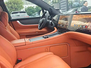 HARMONY INTEL AITO M9  2025 YEAR RANGE-EXTENDING ULTRA EDITION 52KWH 6 SEATS EDITION 2025