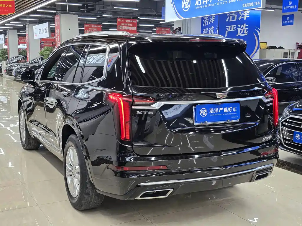 CADILLAC XT6 2020