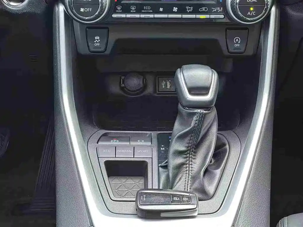 TOYOTA WILDLANDER 2023