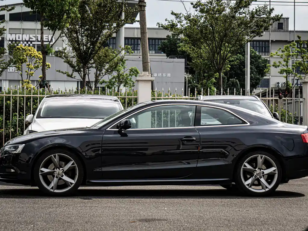 AUDI A5 2012