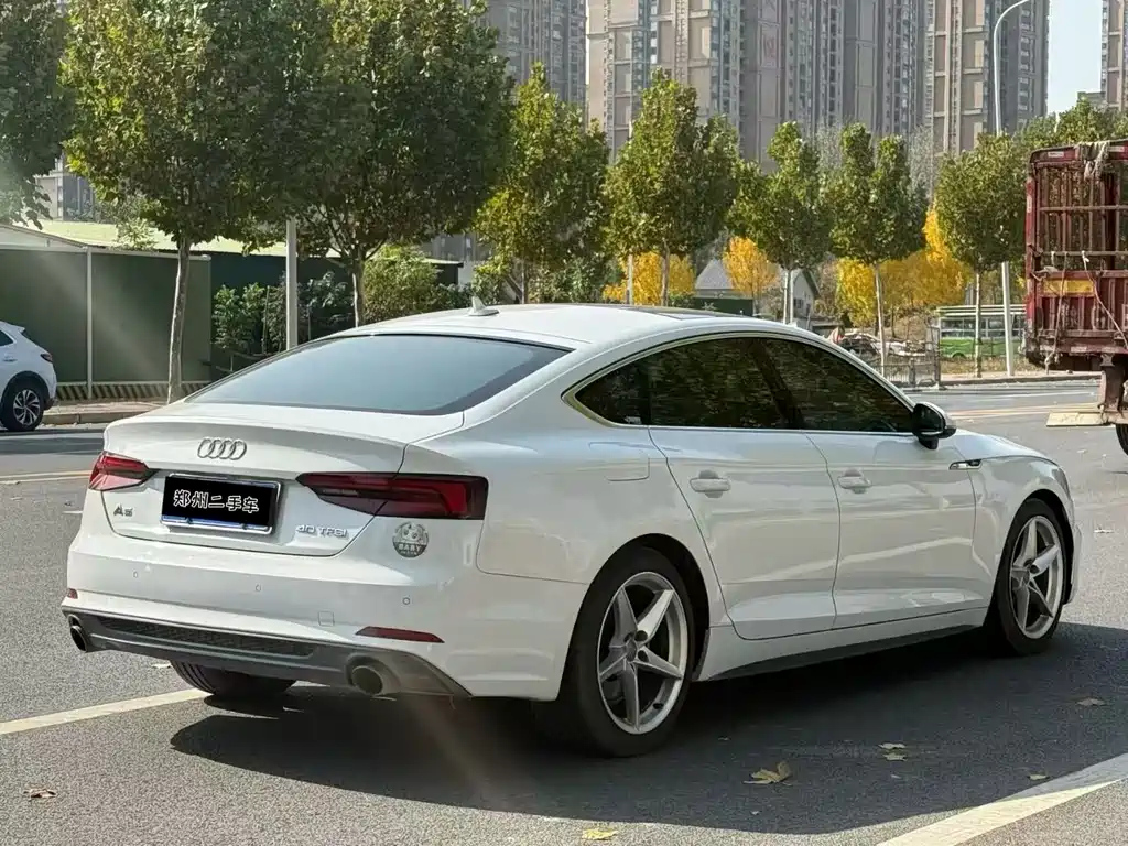 AUDI A5 2018