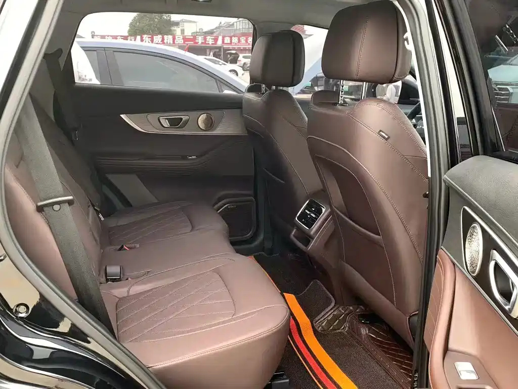 CHERY TIGGO 8 PRO 2024
