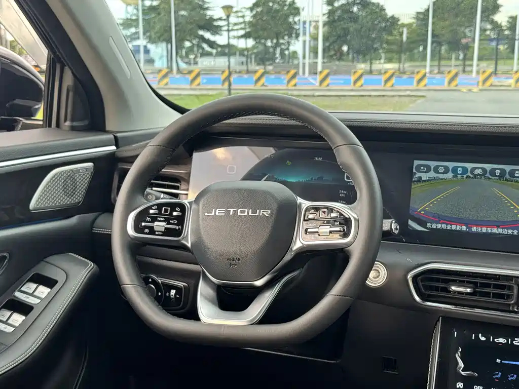 JETOUR X90 2022